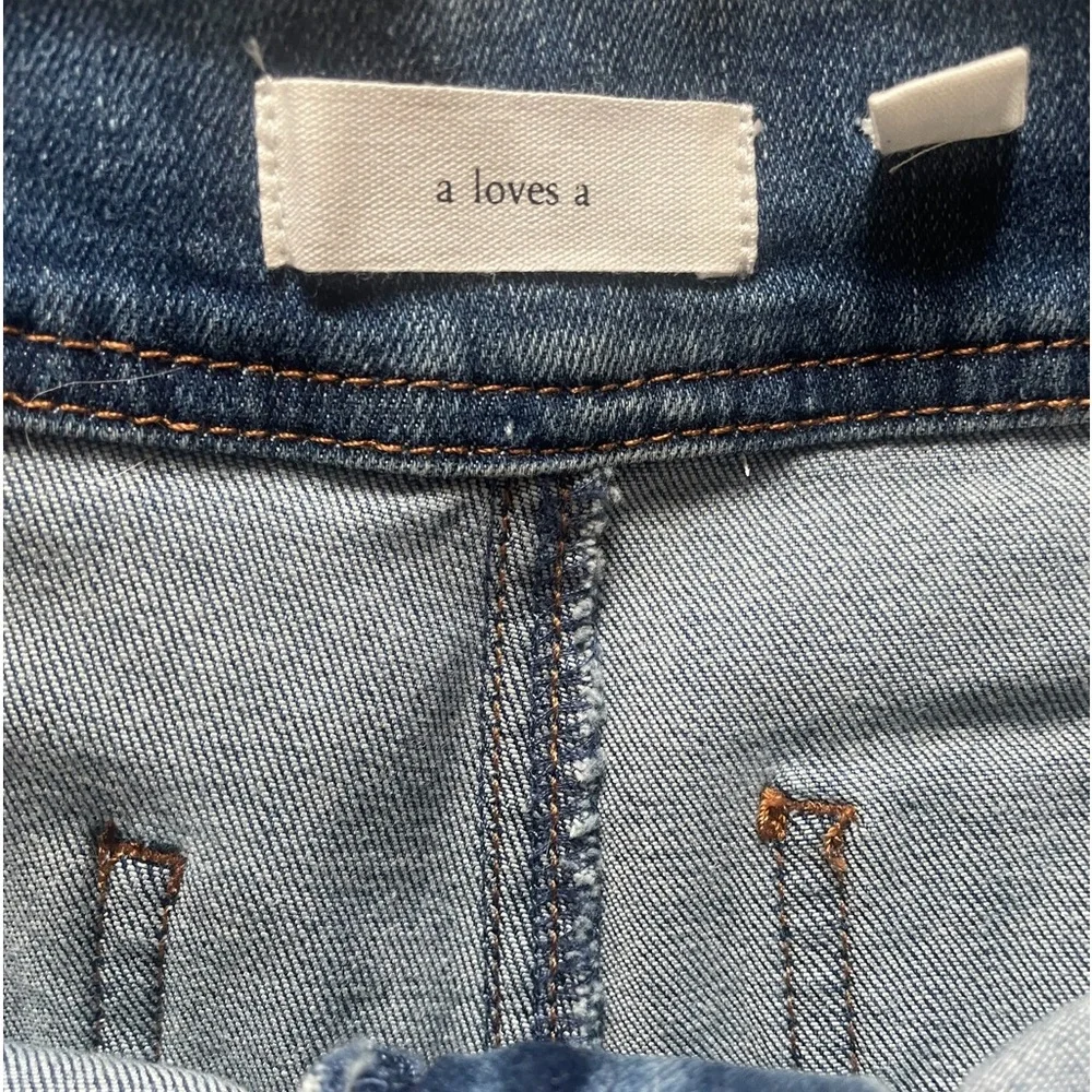 A Loves A high-waisted, wide-leg stretch denim blue jeans, size 29 - Picture 6 of 7